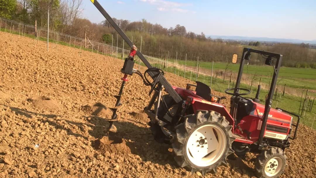 Wiertnica do ciągnika DIY: Zbuduj sam i zaoszczędź!