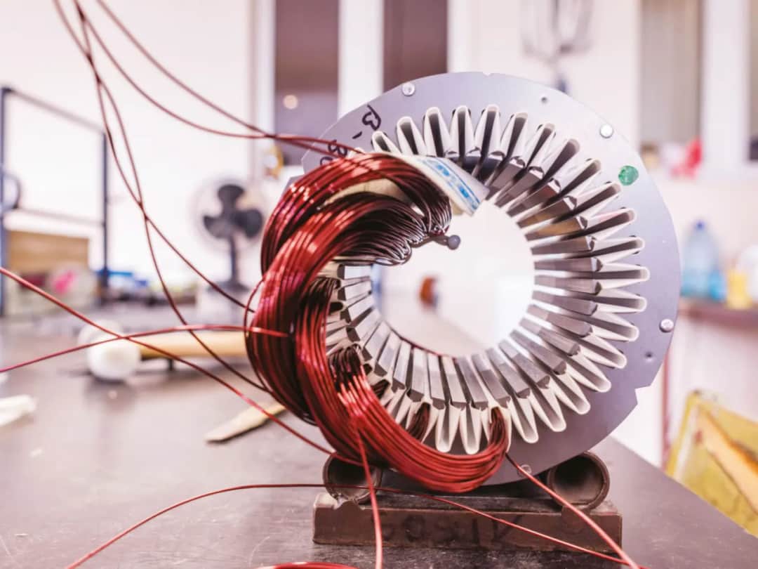 Spalony silnik elektryczny? Objawy, diagnoza i co dalej?